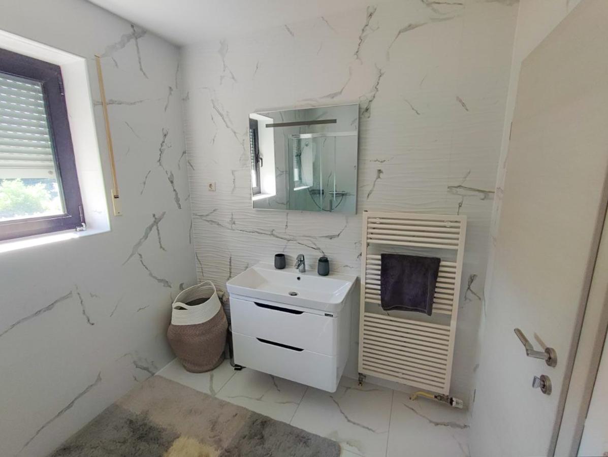 Ferienwohnung Marin - Neu Kastav Buitenkant foto